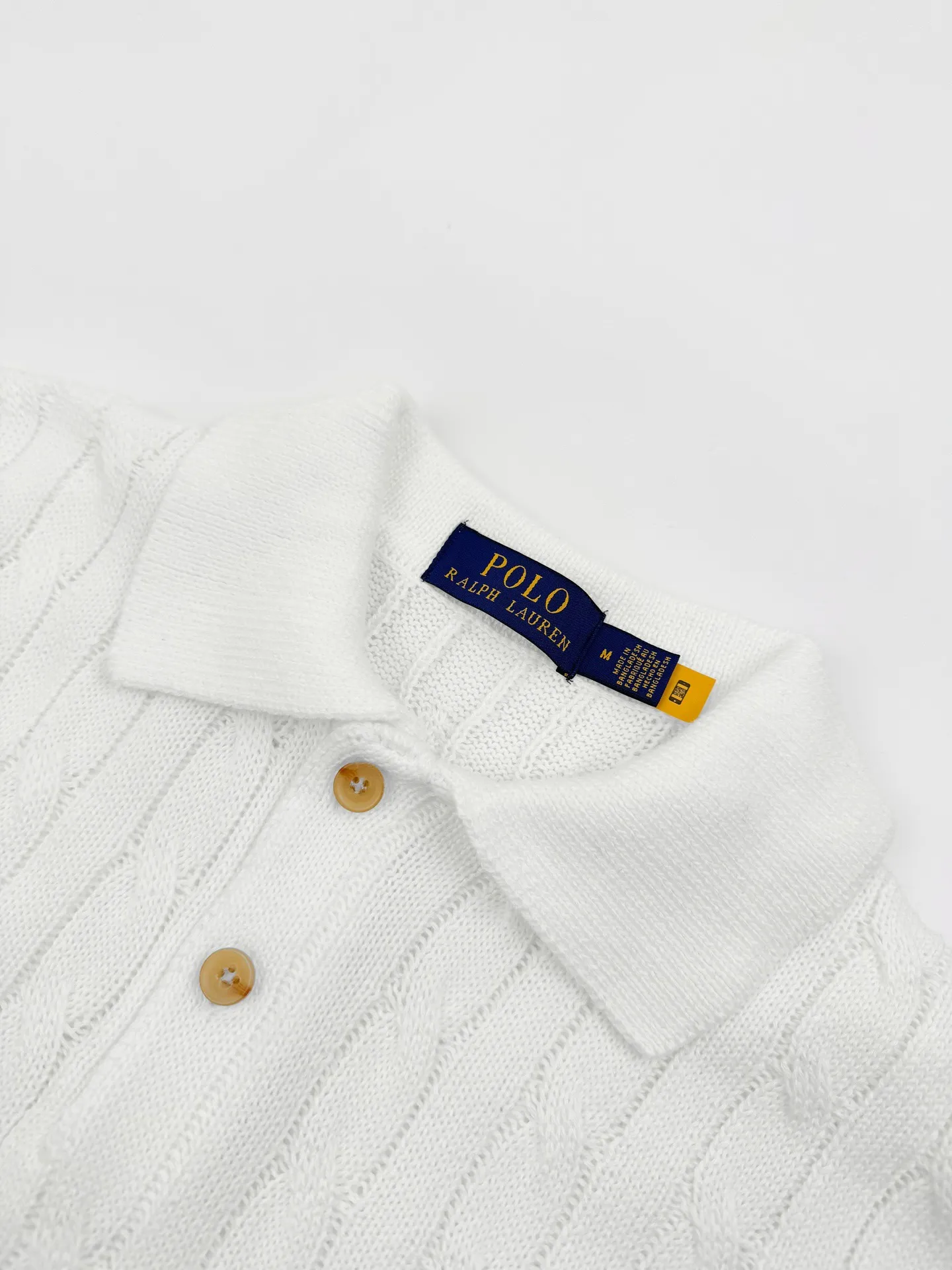 Ralph Lauren Polo ， ， 。 White ， ， 。 Classic ， ， ； ， ， 。 ， ，Polo 、 ， 。 1 ， ， 、 。 2 ， ， ， 、 。 3 ， 、 。 ： 1:1 Ralph Lauren ： Size： S M L ： FF